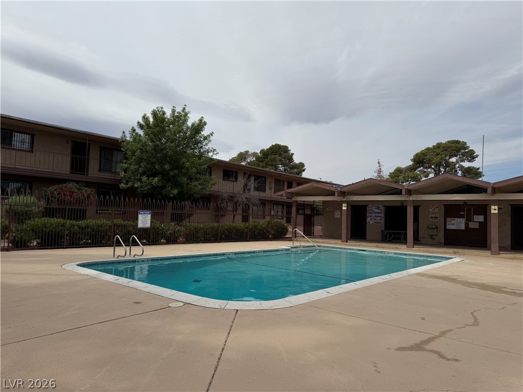 575 South Royal Crest Circle 7 Property Photo 24