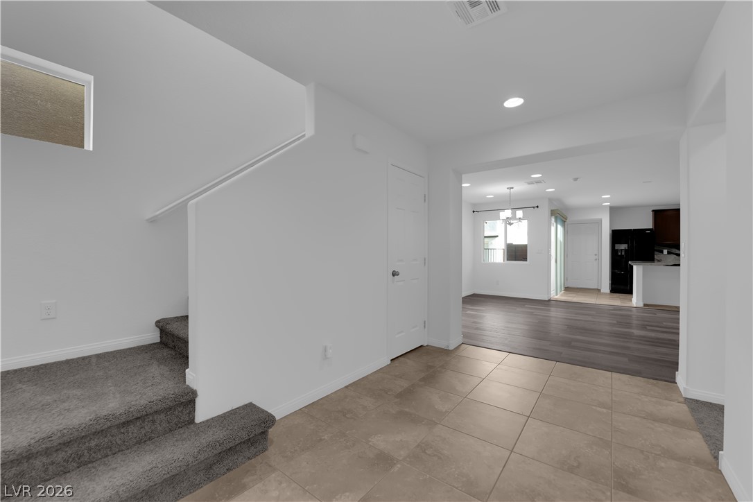 8922 Harmony Hall Avenue Property Photo 5