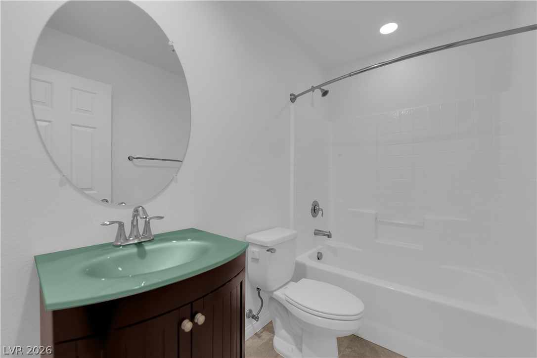 8922 Harmony Hall Avenue Property Photo 18