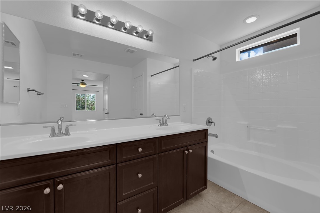 8922 Harmony Hall Avenue Property Photo 32
