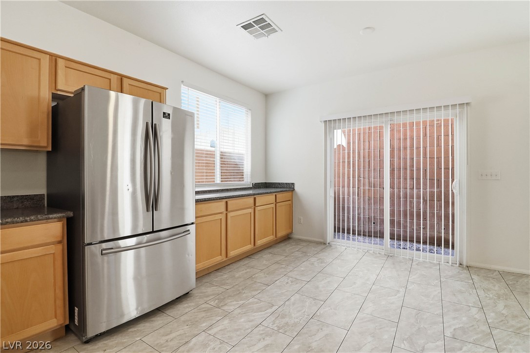 7471 Nicklin Street Property Photo 10