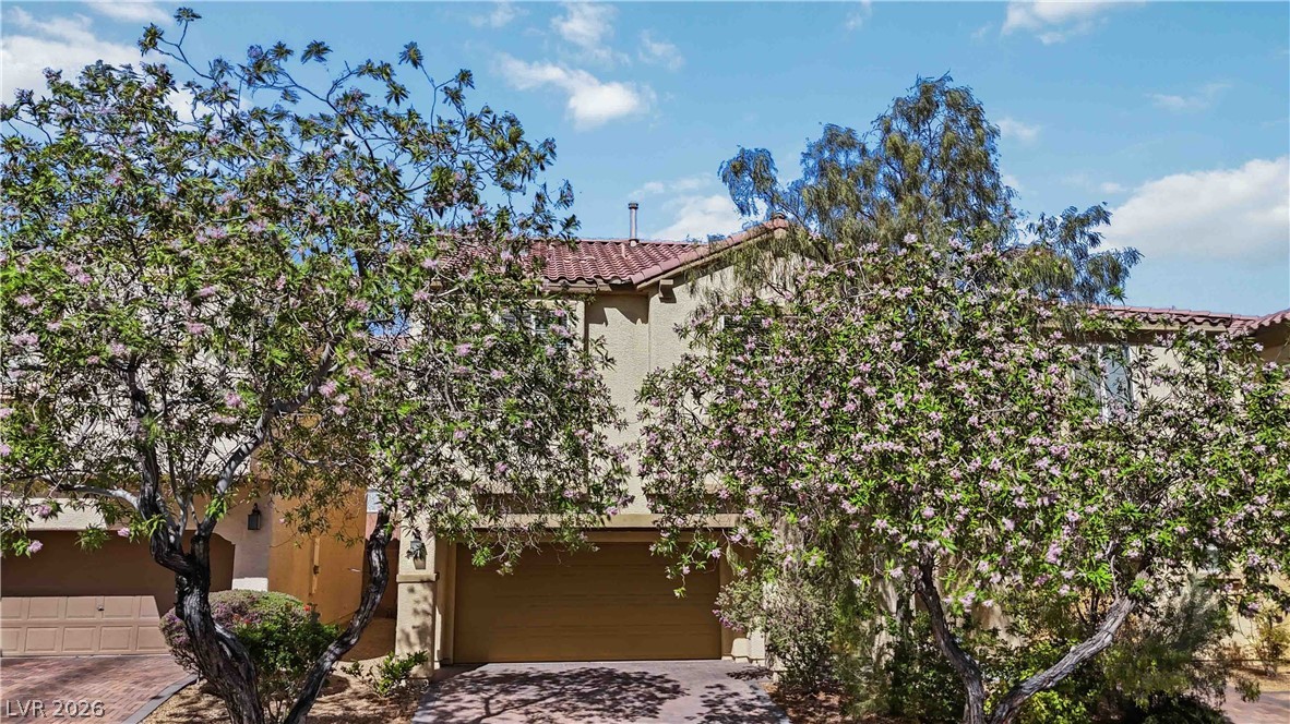 7471 Nicklin Street Property Photo 33