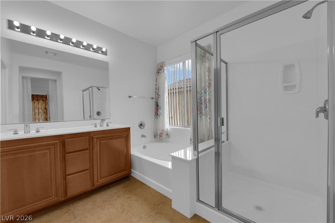 3608 Rocklin Peak Avenue Property Photo 21