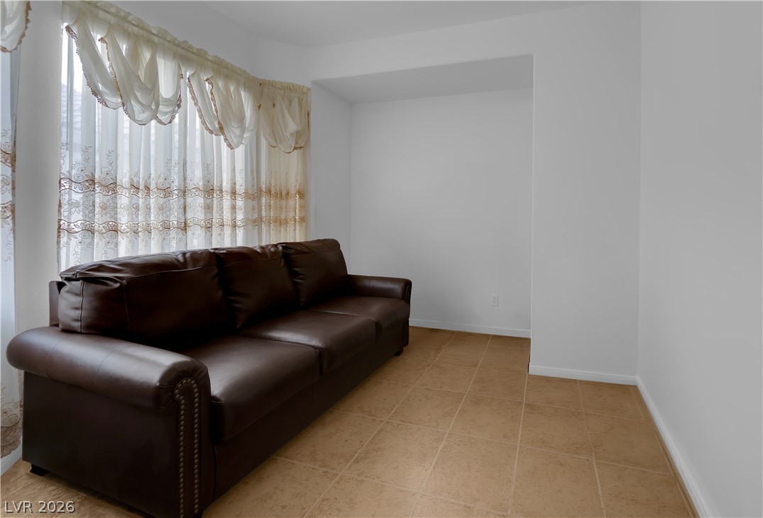 3608 Rocklin Peak Avenue Property Photo 28