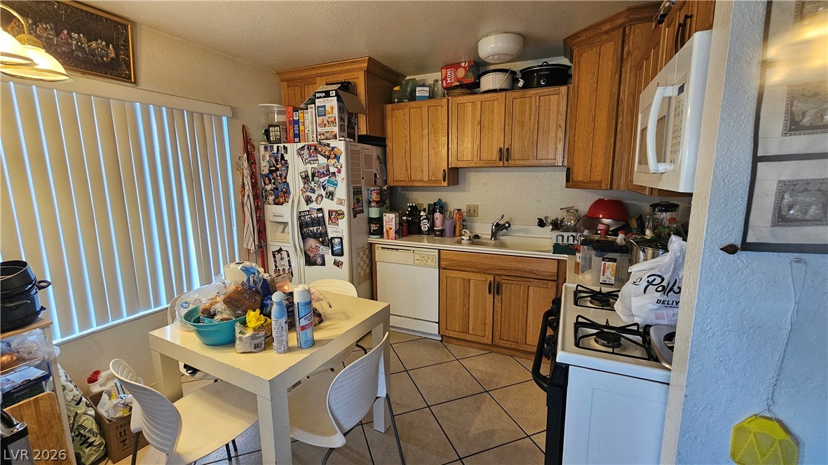 4418 Pinegrove Street Property Photo 12
