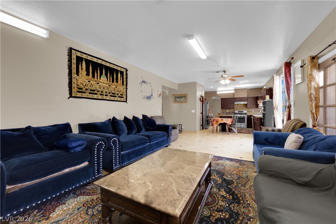 1585 Darryl Avenue Property Photo 21
