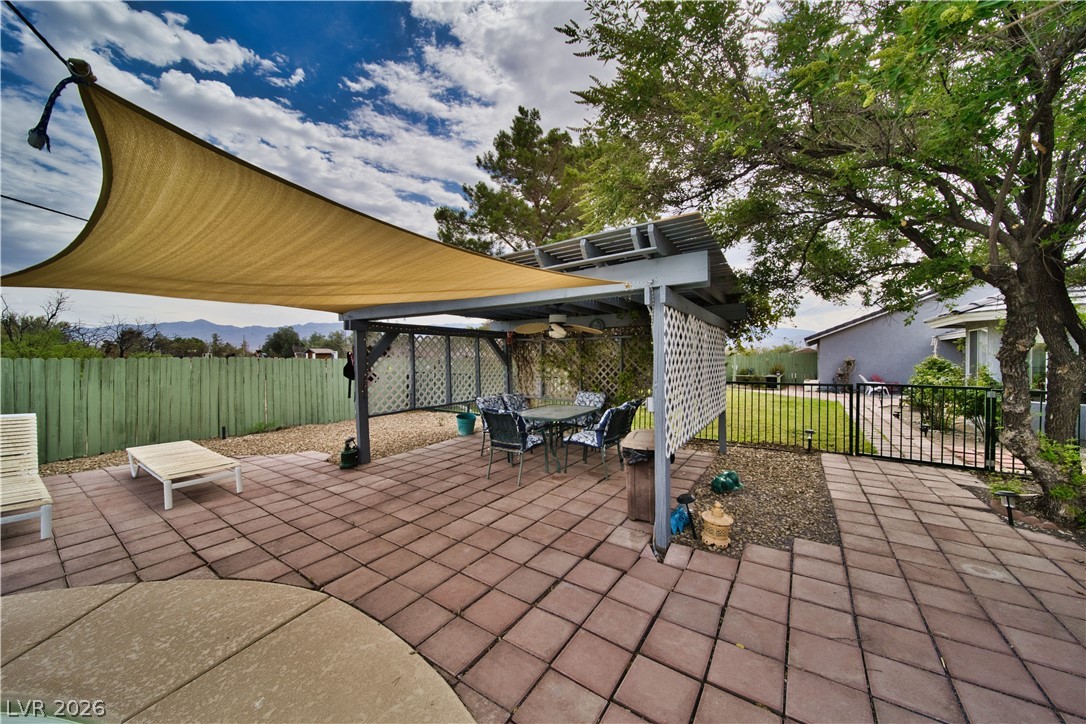 2910 Sunset Street Property Photo 29