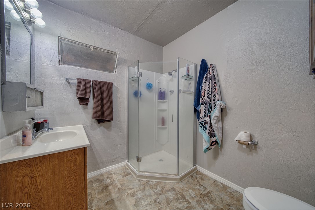 2910 Sunset Street Property Photo 40