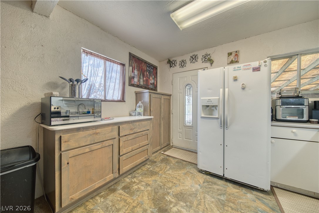 2910 Sunset Street Property Photo 41