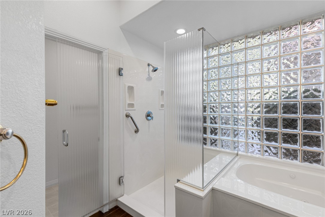 8325 Turtle Creek Circle Property Photo 12