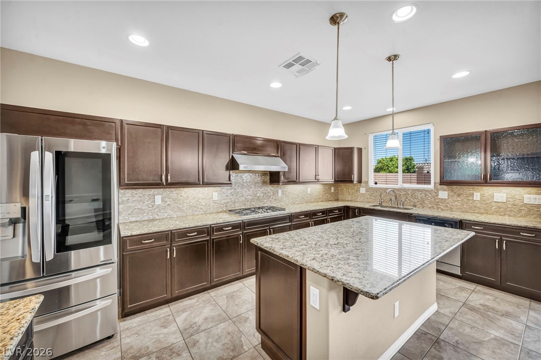 6928 Laurel Falls Court Property Photo 10