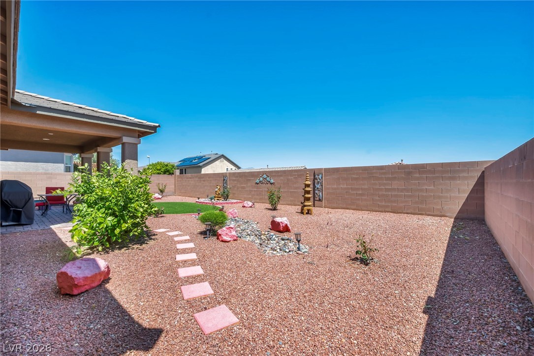 6928 Laurel Falls Court Property Photo 37