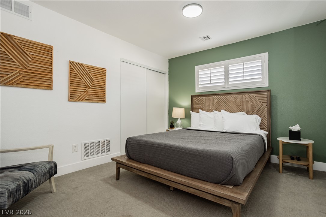 1913 Birch Street Property Photo 25