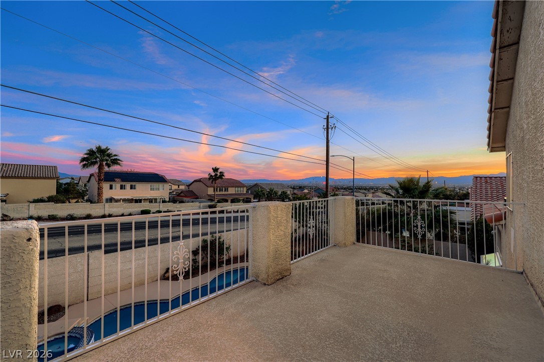 6633 Lucky Boy Drive Property Photo 2