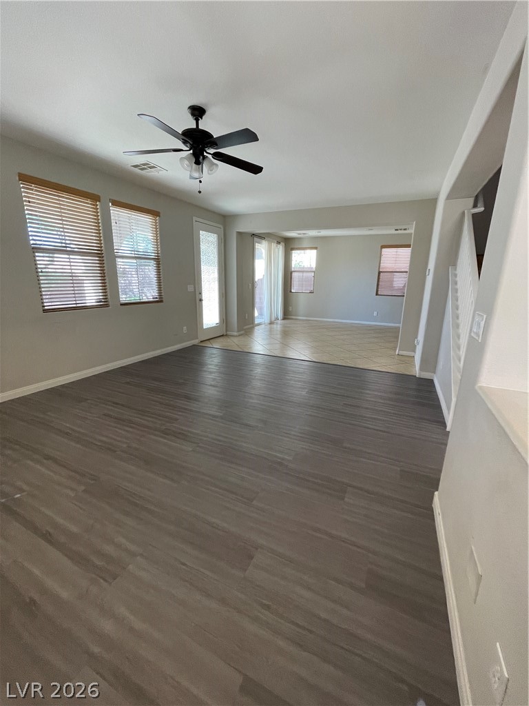 9049 Sendero Avenue Property Photo 5
