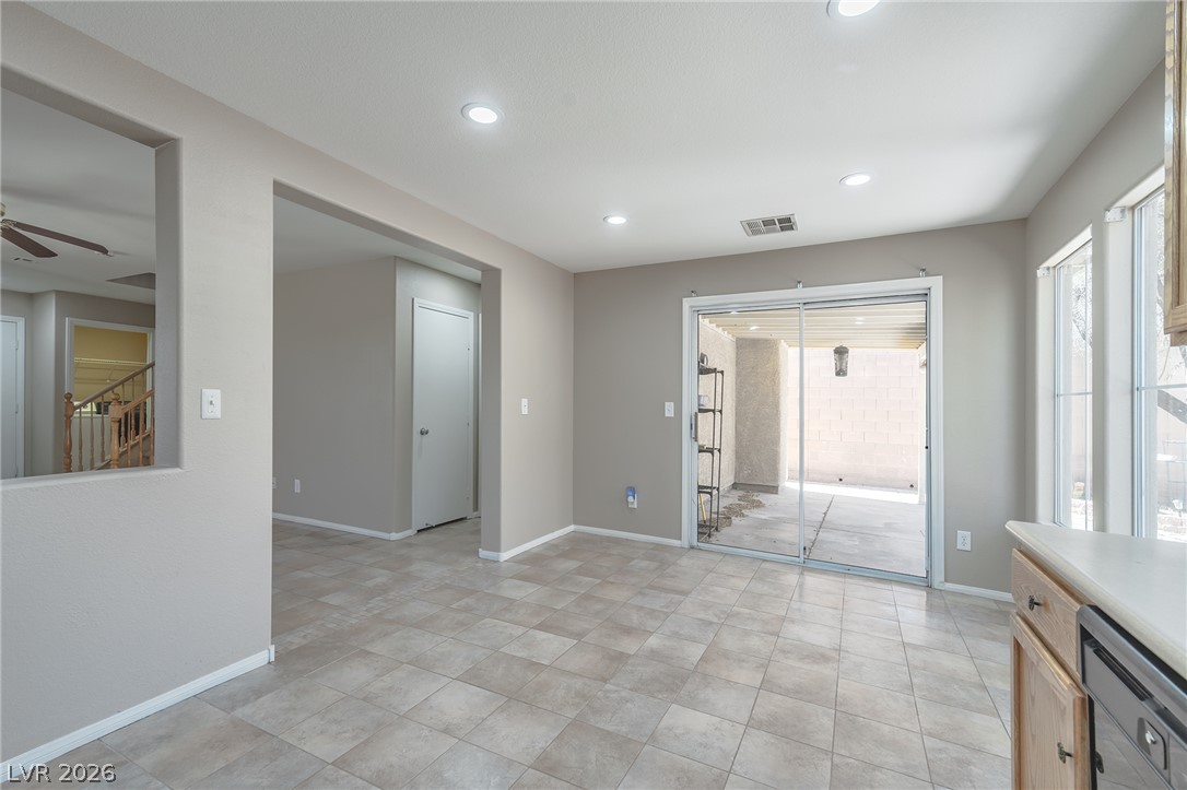 67 Desert Coyote Street Property Photo 11
