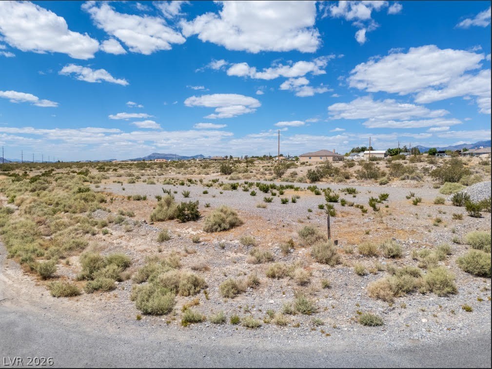 2580 South Zuni Avenue Property Photo 2