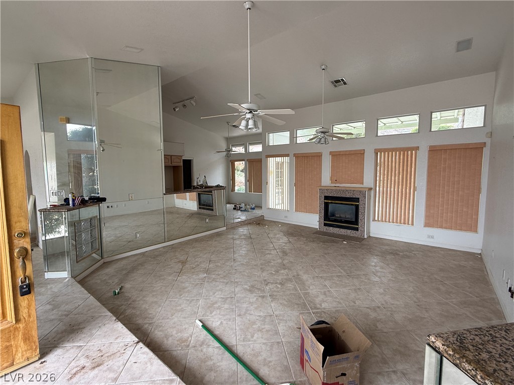 841 Lime Rock Road Property Photo 3