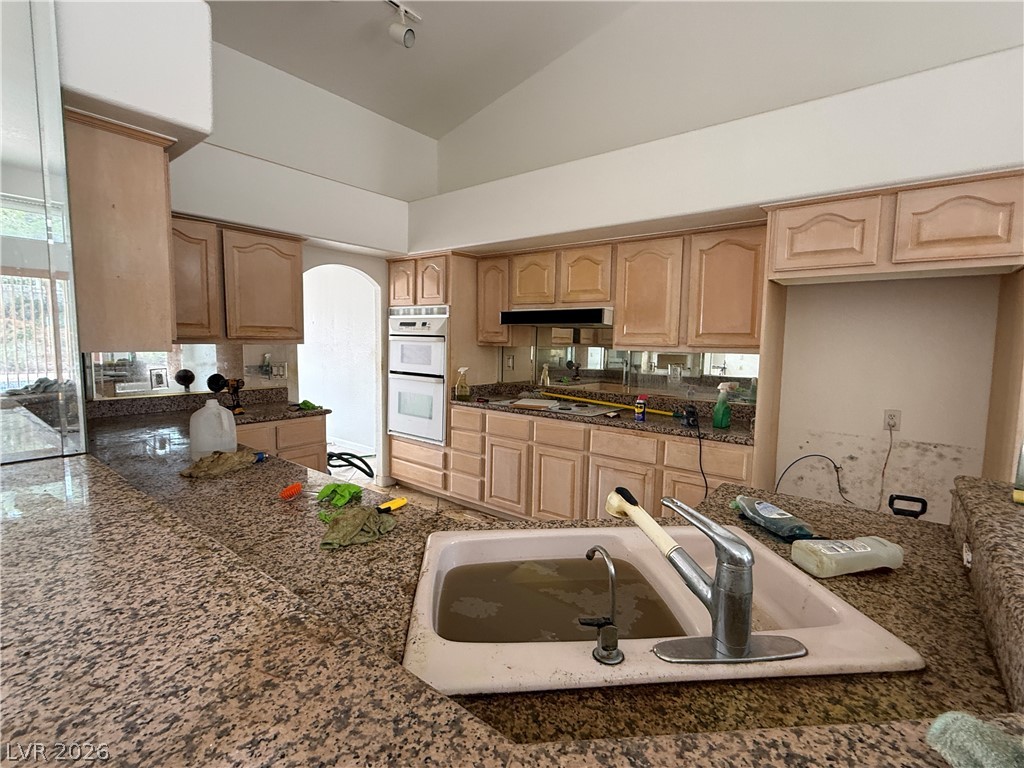 841 Lime Rock Road Property Photo 9