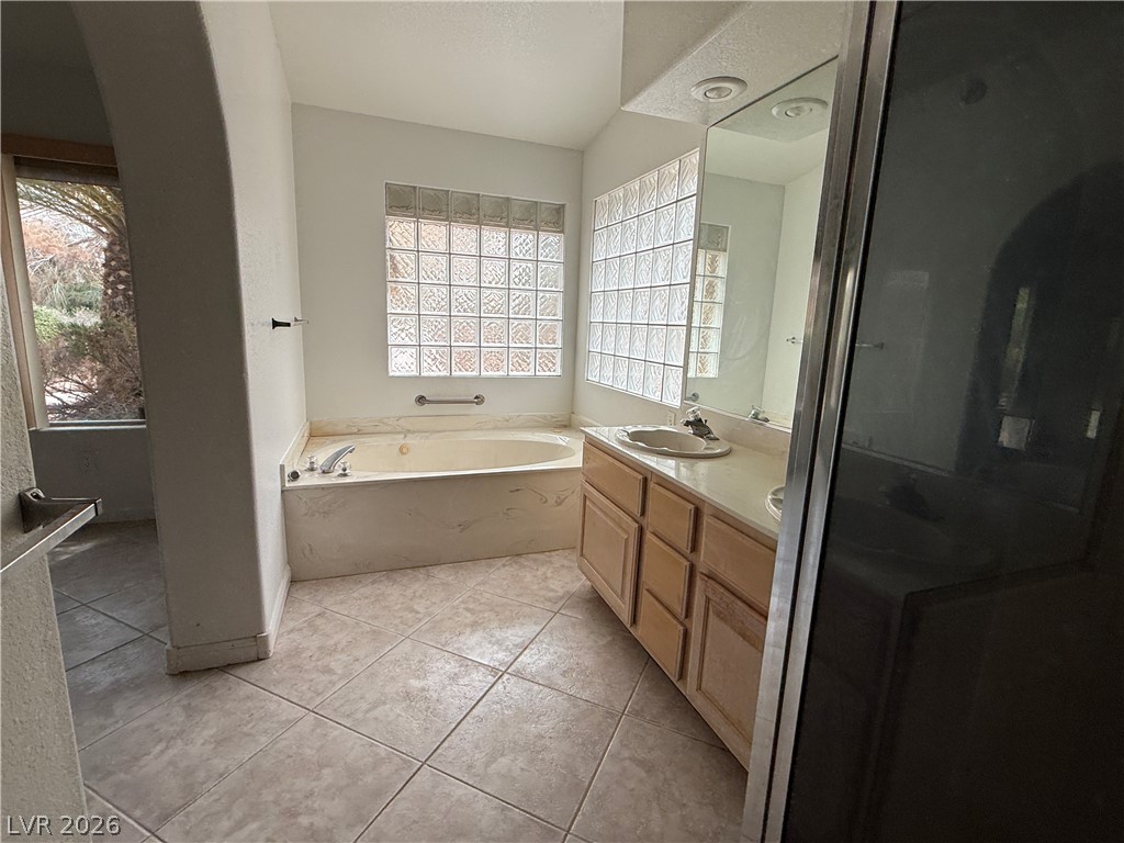 841 Lime Rock Road Property Photo 26