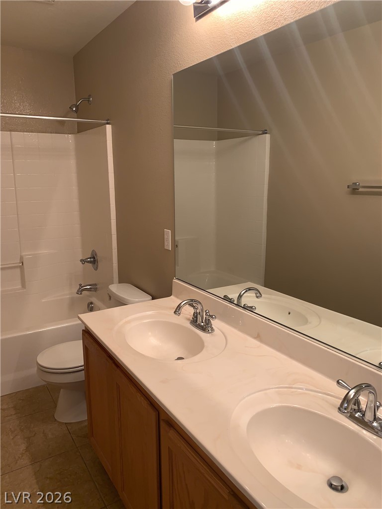 8932 Jamie Lee Avenue Property Photo 14