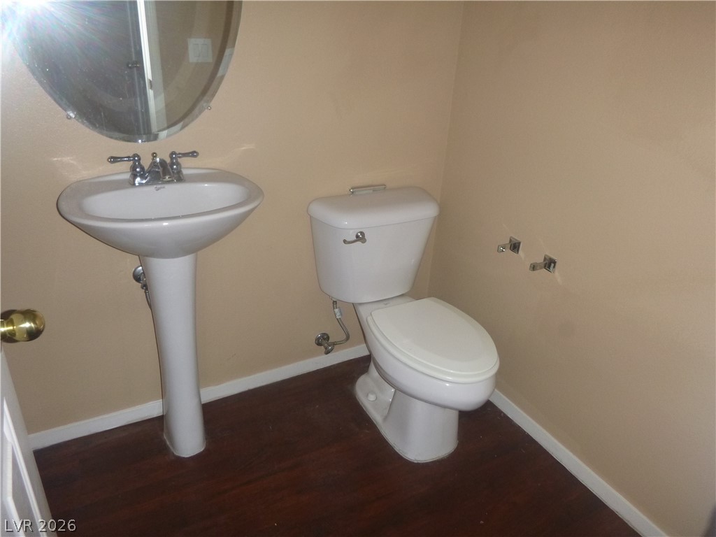 5725 Mount Ida Street Property Photo 7
