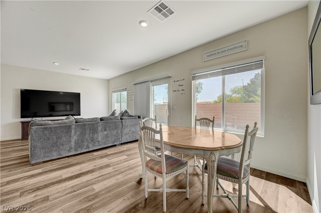 6545 Cinnamon Hazelnut Street Property Photo 14