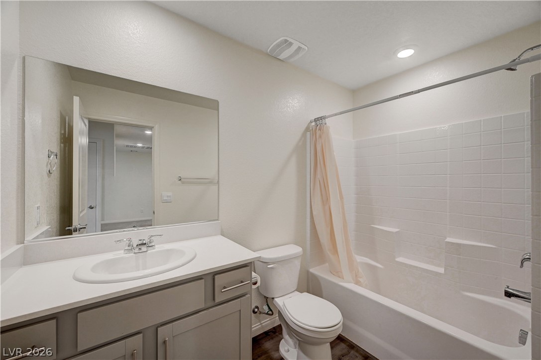 6545 Cinnamon Hazelnut Street Property Photo 38