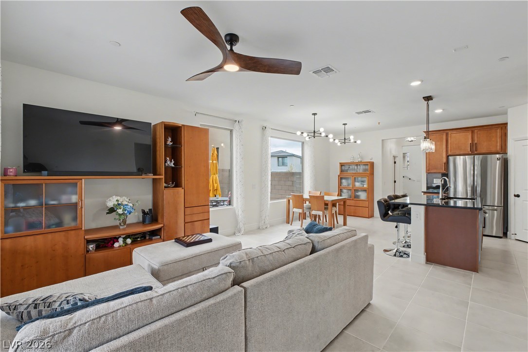 12434 Foxtail Run Avenue Property Photo 8