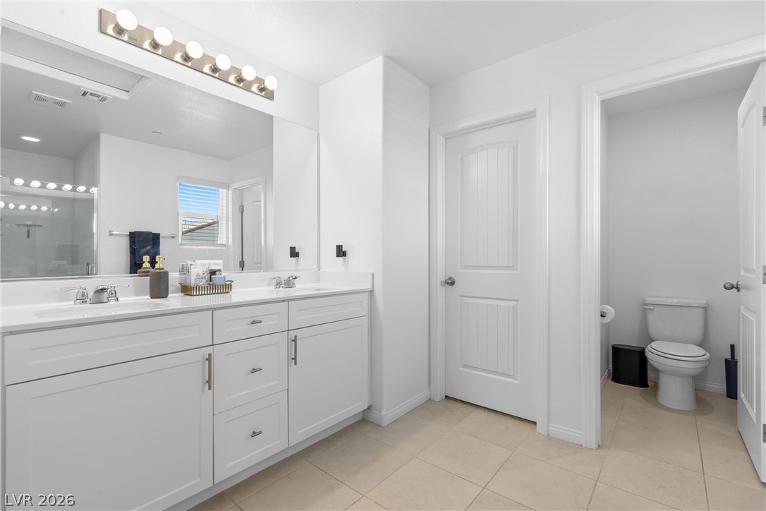 409 Desert Cadence Street Property Photo 19