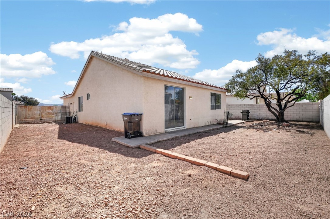 261 Ventana Heights Street Property Photo 33