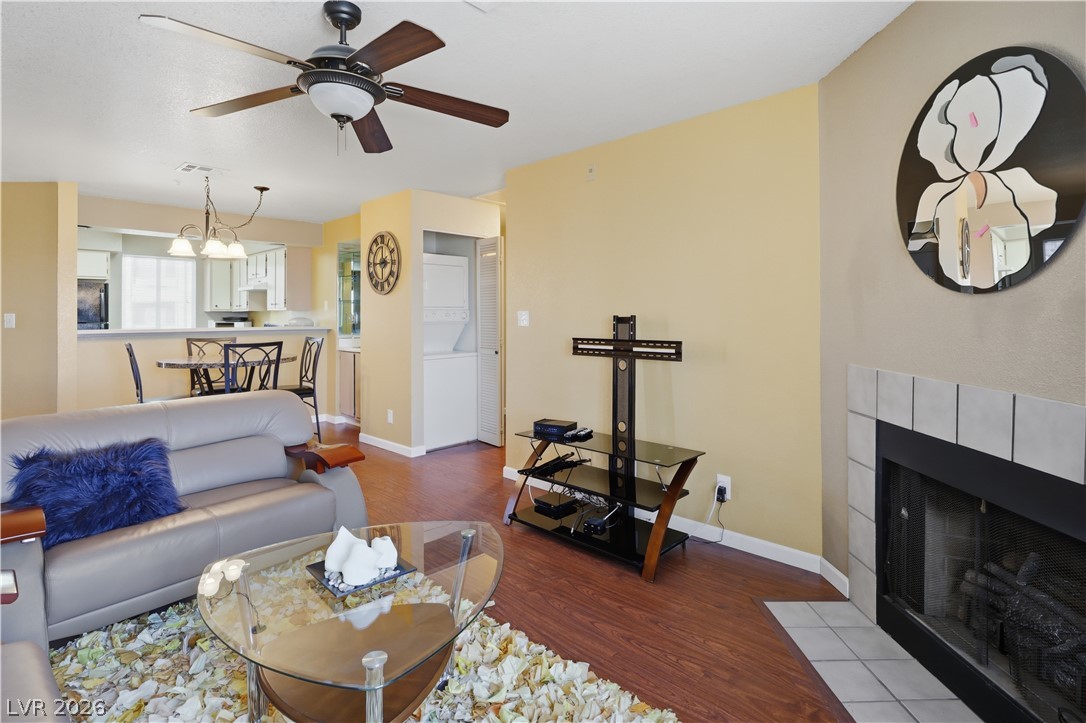 2068 Mesquite Lane 301 Property Photo 5