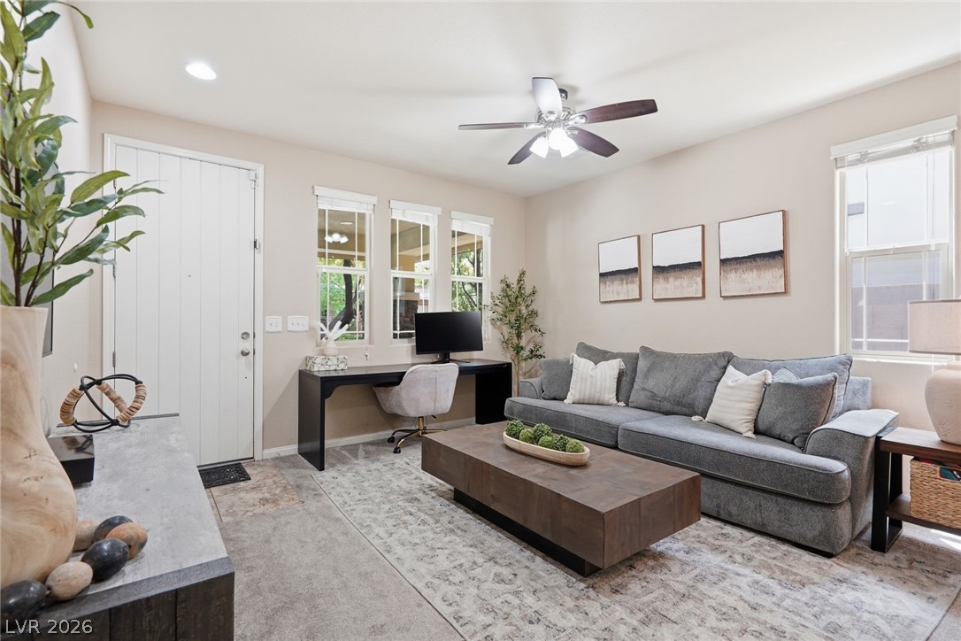 10558 Harvest Green Way Property Photo 5