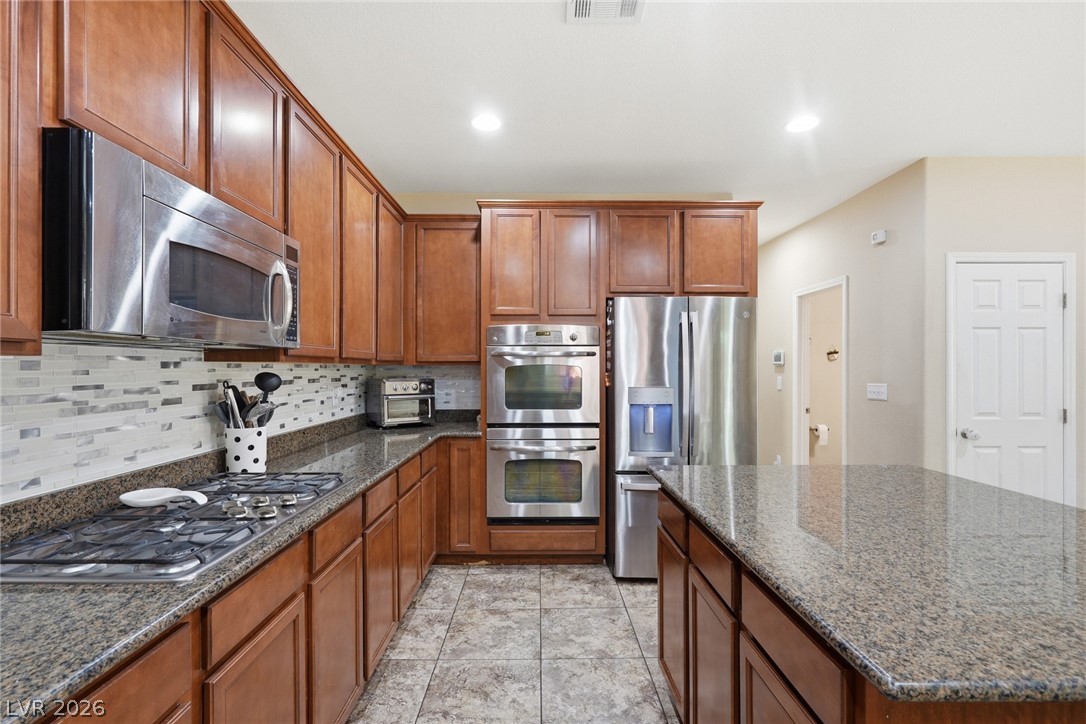 10558 Harvest Green Way Property Photo 16