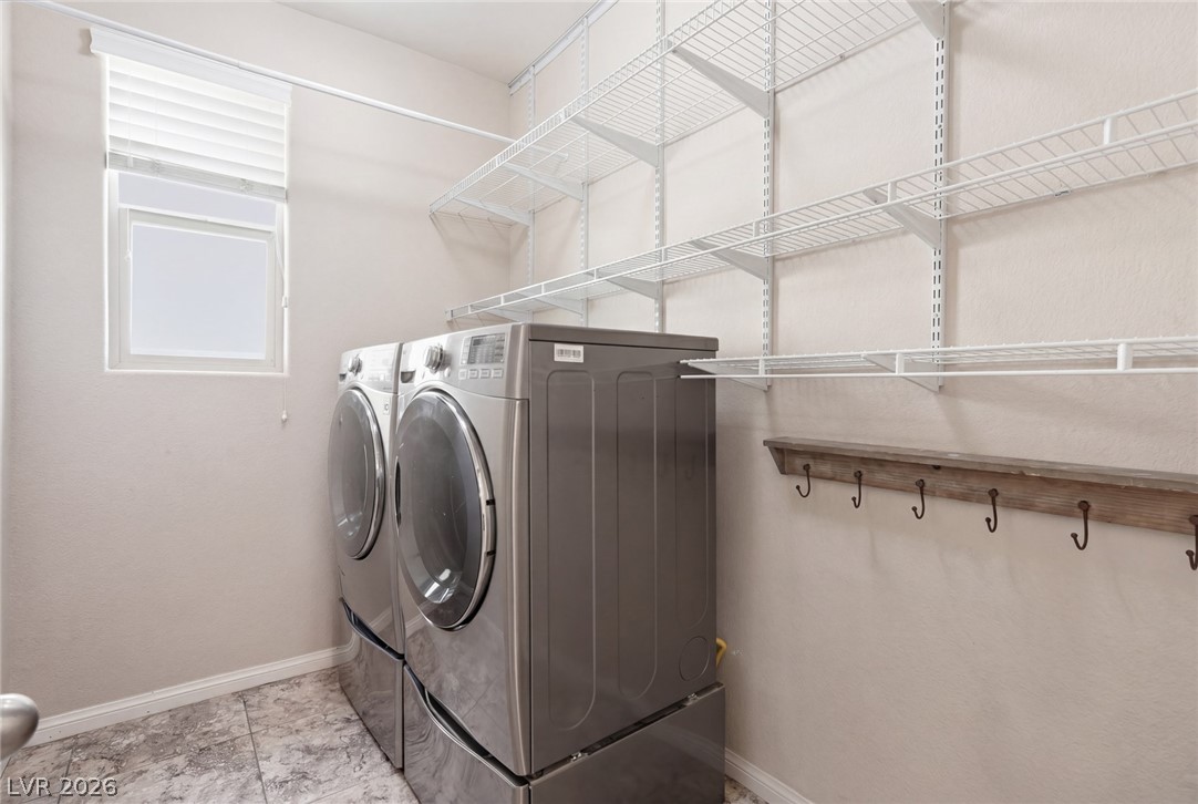 10558 Harvest Green Way Property Photo 18