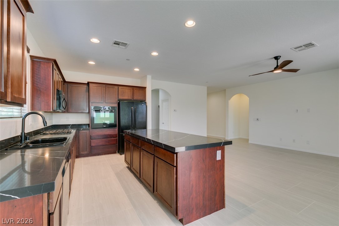 597 Via Paladini Property Photo 9