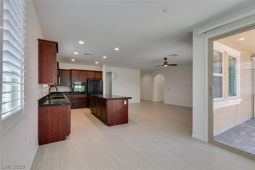 597 Via Paladini Property Photo 29