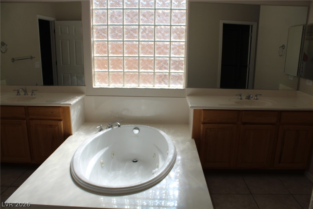 8412 River Ridge Drive Property Photo 34