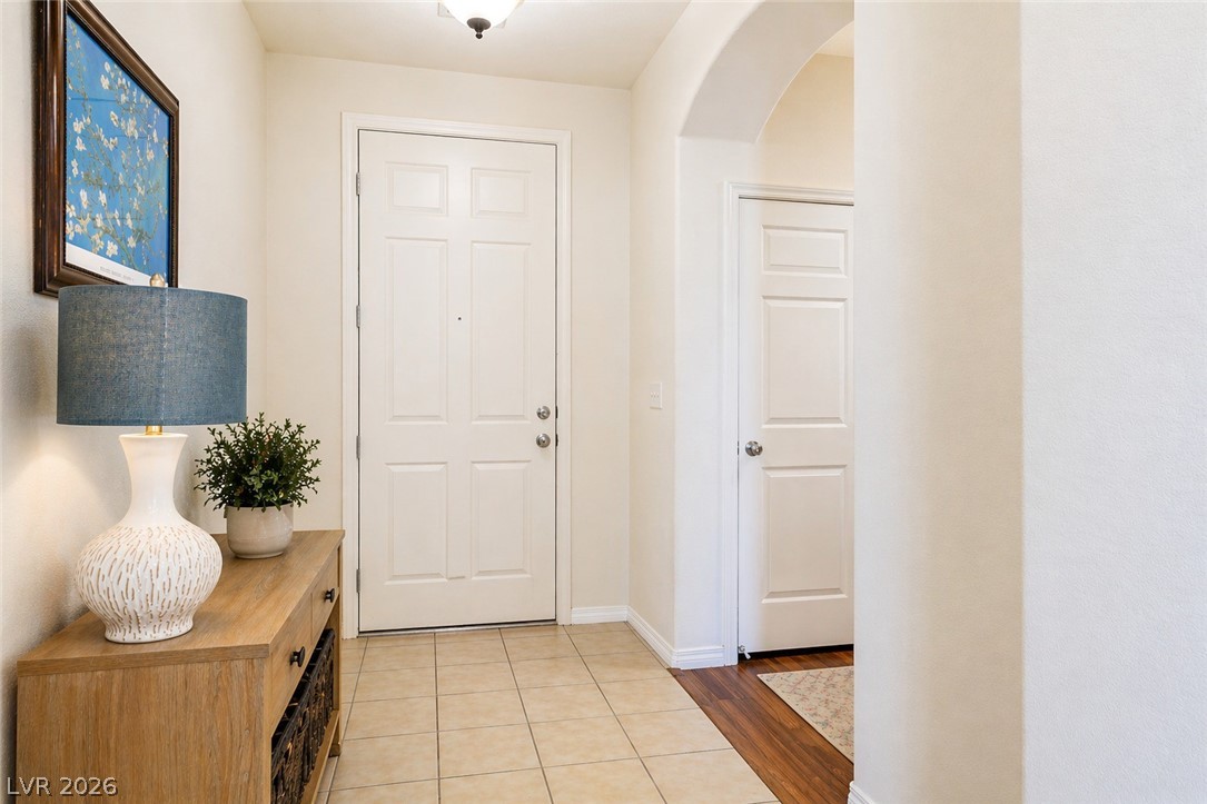 529 Lampshire Lane Property Photo 9
