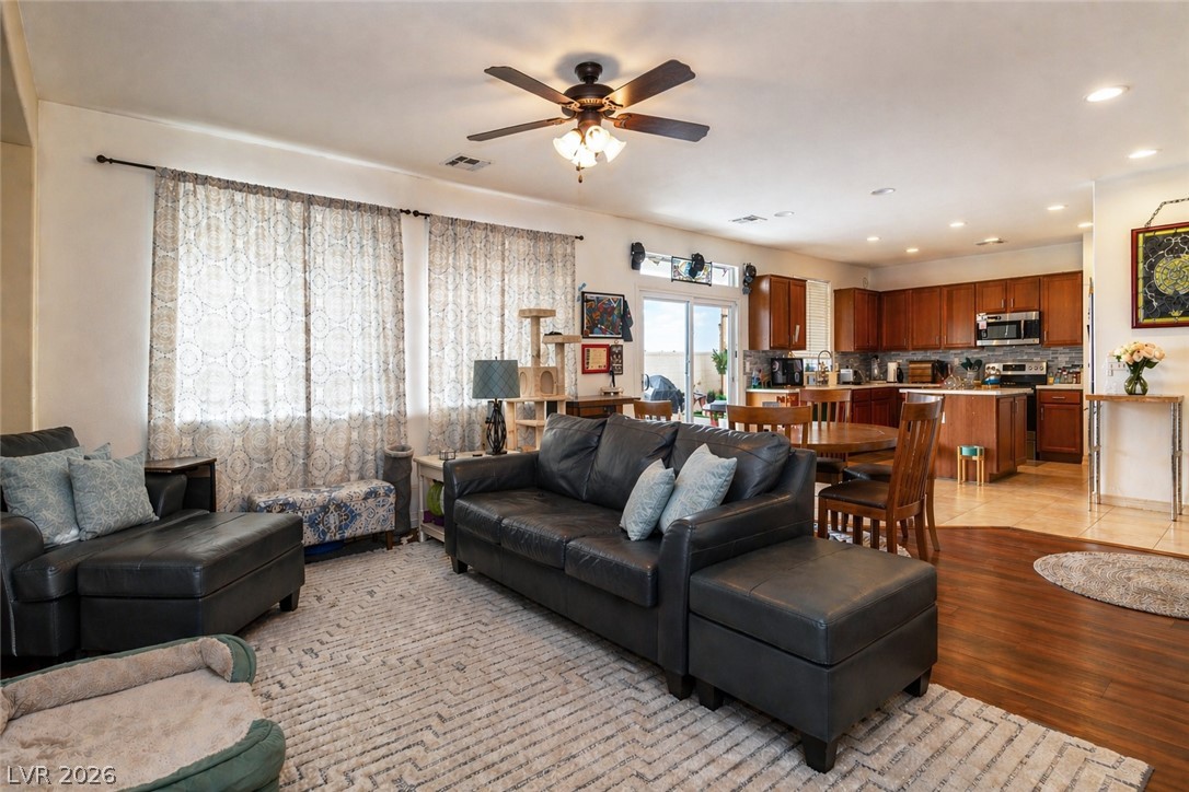 529 Lampshire Lane Property Photo 13