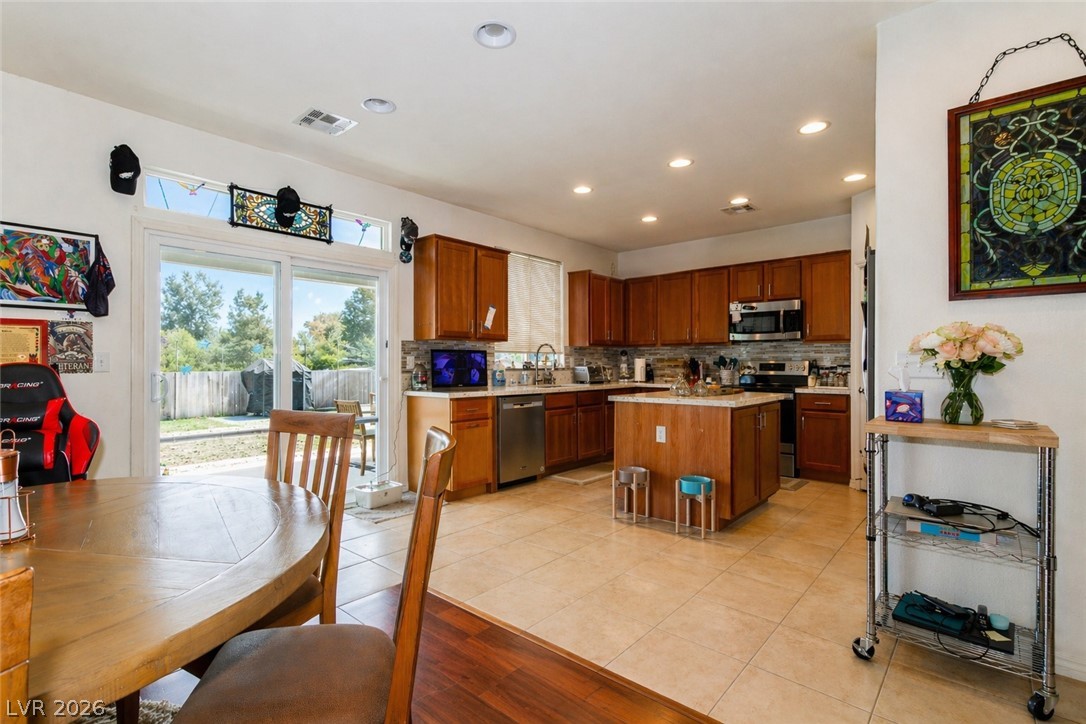 529 Lampshire Lane Property Photo 19