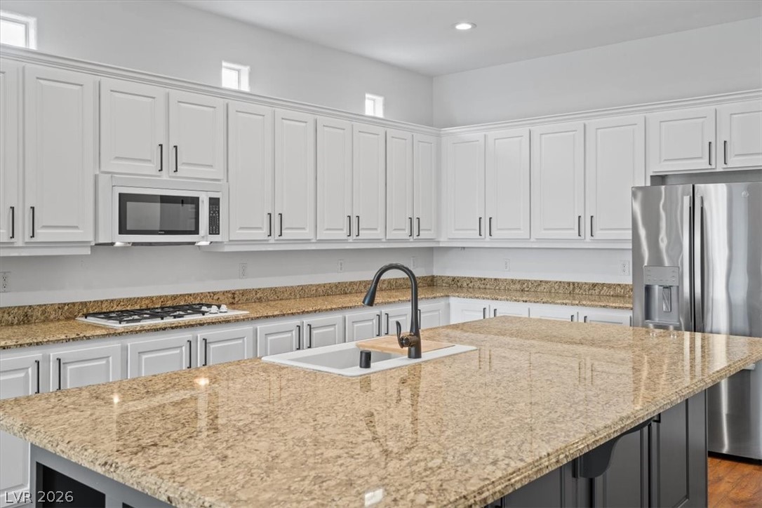 1007 Via Calderia Place Property Photo 11
