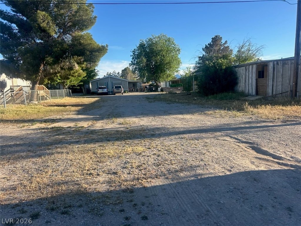 250 Ferndell Street Property Photo 2