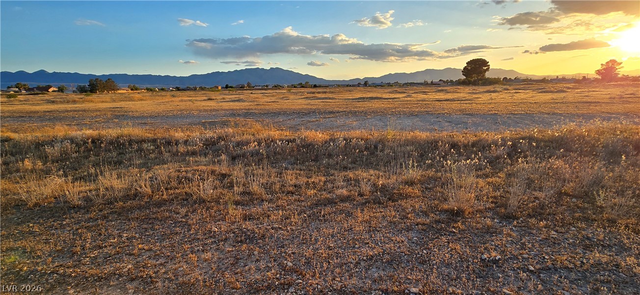 1991 South Valley View Circle Property Photo 10