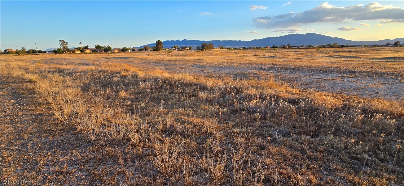 1991 South Valley View Circle Property Photo 12