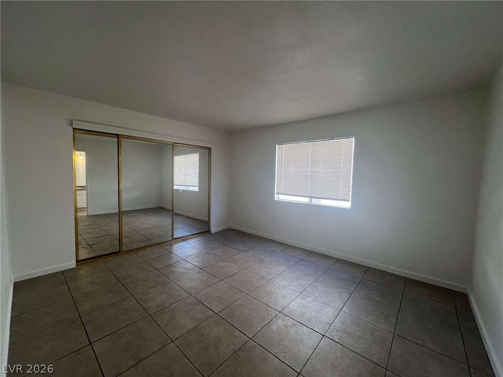 2781 Eldora Circle B Property Photo 9