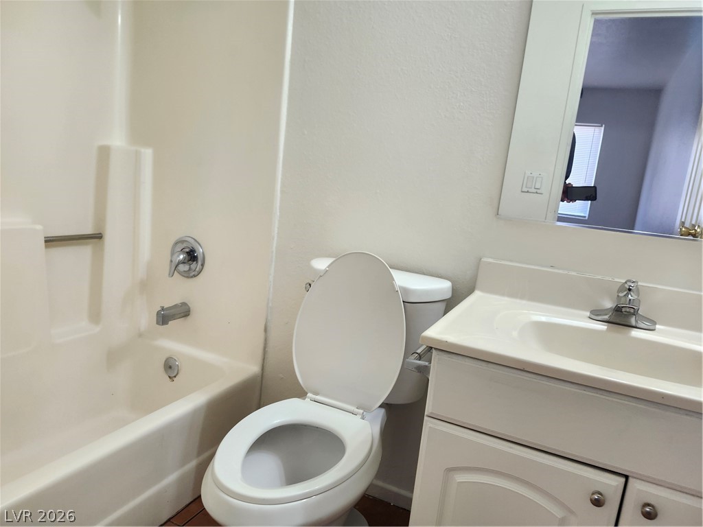 3437 East Cheyenne Avenue D Property Photo 11