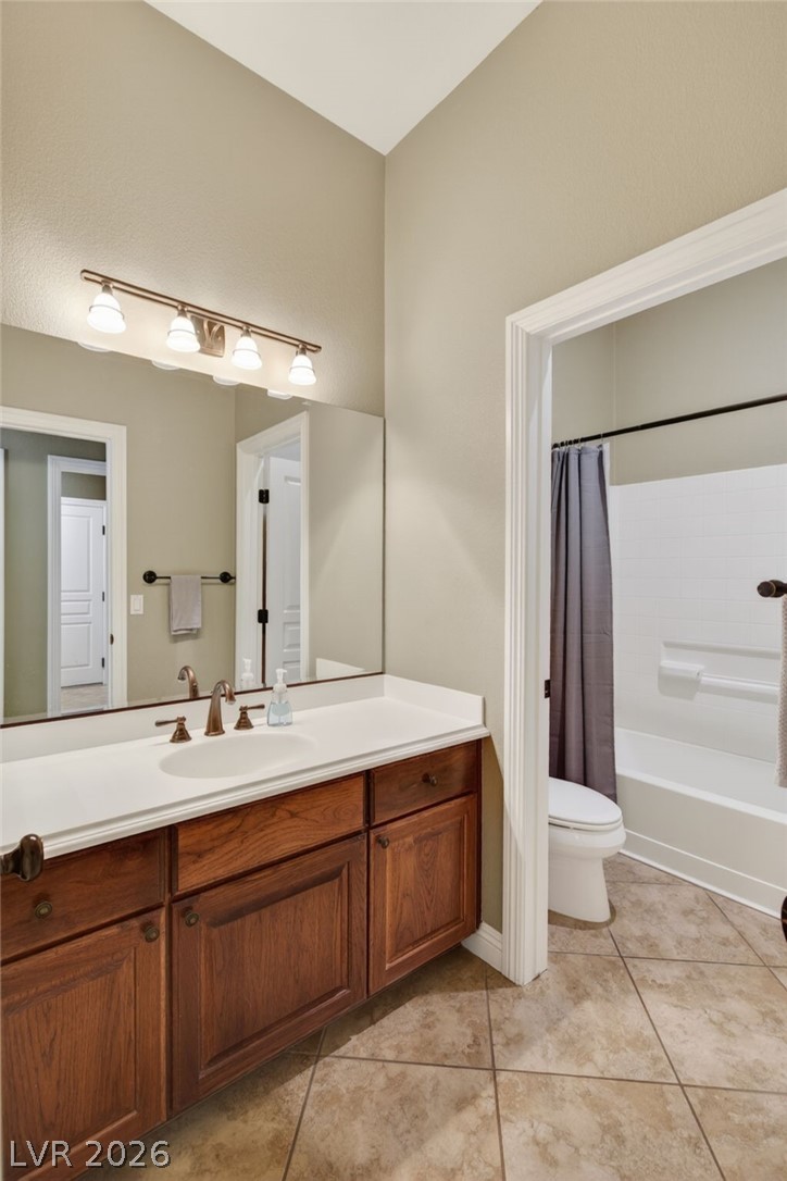 1020 Via Gallia Street Property Photo 23