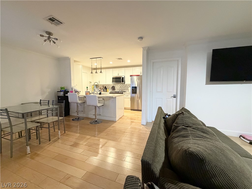 8452 Boseck Drive 186 Property Photo 13