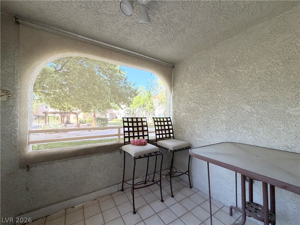 8452 Boseck Drive 186 Property Photo 16